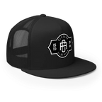 Black RC Legacy snapback cap in mesh with white logo, streetwear style