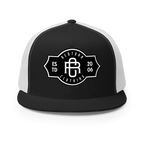 Black and white RC Legacy snapback cap with logo, streetwear design